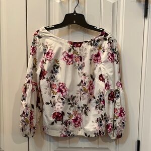 White House Black Market Floral Cream Pink Long Balloon Sleeve Blouse